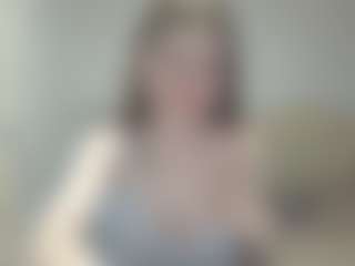 KirstinRobuck's Live Sex Cam Show