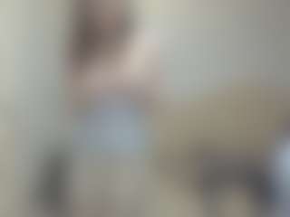 KirstinRobuck's Live Sex Cam Show
