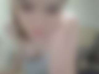 KirstinRobuck's Live Sex Cam Show