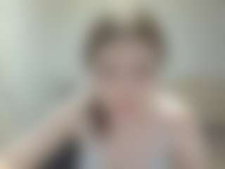 Live cam show with KirstinRobuck - Brown Hair on 1on1-livenow