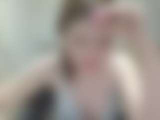 Live cam show with KirstinRobuck - Facial Piercings on CamSodaAdn