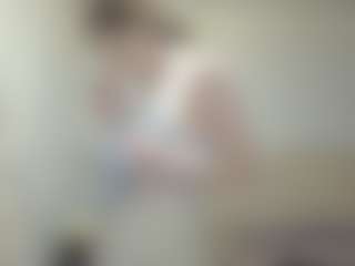 Live cam show with KirstinRobuck - Brown Eyes on thefappeningchat.com