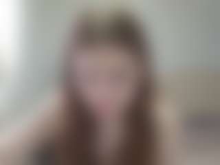 Live cam show with KirstinRobuck - Thin on Nude Live Now