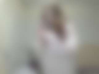 Live cam show with KirstinRobuck - Young Adult on SpunkLive