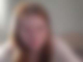 KirstinRobuck's Live Sex Cam Show