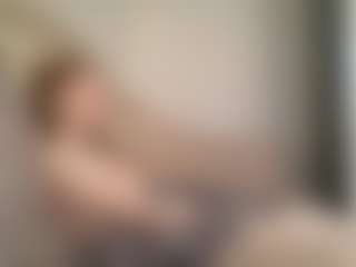KirstinRobuck's Live Sex Cam Show