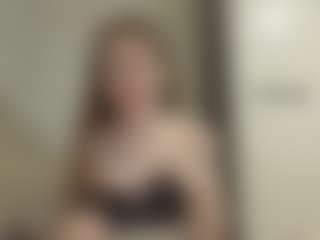KirstinRobuck's Live Sex Cam Show