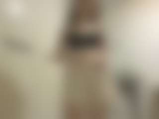 KirstinRobuck's Live Sex Cam Show