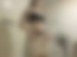 KirstinRobuck's Live Sex Cam Show