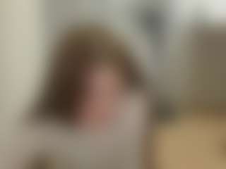 Live cam show with KirstinRobuck - Nipple Piercings on WildCum