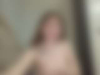 KirstinRobuck's Live Sex Cam Show