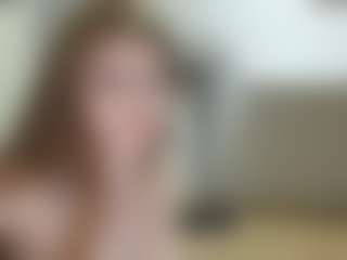 KirstinRobuck's Live Sex Cam Show
