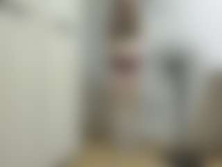 KirstinRobuck's Live Sex Cam Show
