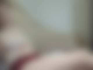 KirstinRobuck's Live Sex Cam Show