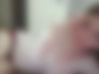 Show de cam en vivo con KirstinRobuck - Ass Bouncing en Camsoda