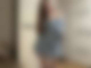 Live cam show with KirstinRobuck - Thin on Gym Cam Girls