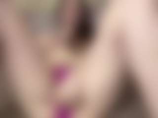 KirstinRobuck's Live Sex Cam Show