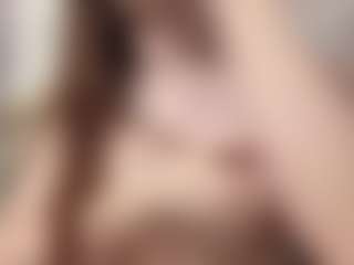 KirstinRobuck's Live Sex Cam Show
