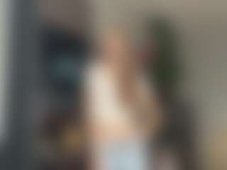 LadonnaBassler's Live Sex Cam Show