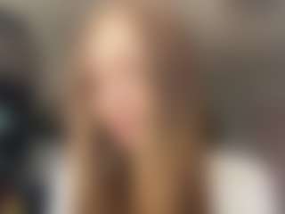 LadonnaBassler's Live Sex Cam Show