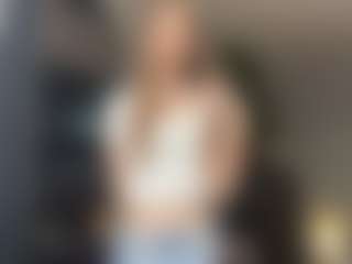 LadonnaBassler's Live Sex Cam Show