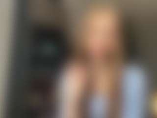 LadonnaBassler's Live Sex Cam Show