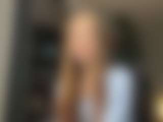 LadonnaBassler's Live Sex Cam Show