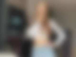 LadonnaBassler's Live Sex Cam Show