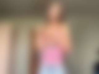 LadonnaBassler's Live Sex Cam Show