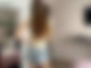 Live cam show with LadonnaBassler - Average on Chatstar