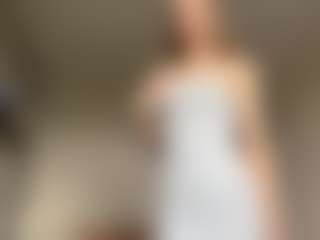 Live cam show with LadonnaBassler - Nipple Piercings on slutload