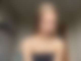 Live cam show with LadonnaBassler - Genital Piercings on crypto-cams