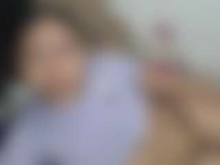Live cam show with ladyviolet7 - Blue Eyes on Uber Horny