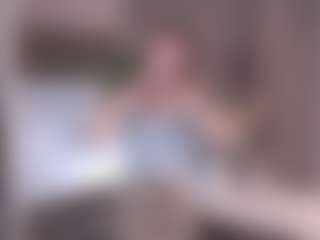 Live cam show with Olivia - Skinny on Chatstar