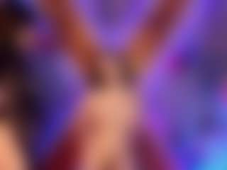 lauraslavebdsm's Live Sex Cam Show