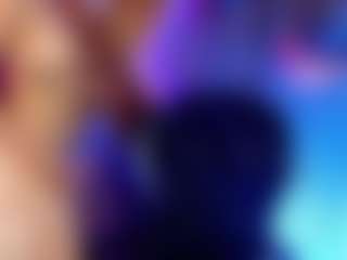 lauraslavebdsm's Live Sex Cam Show