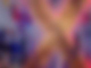 lauraslavebdsm's Live Sex Cam Show