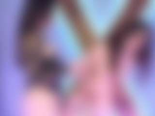 lauraslavebdsm's Live Sex Cam Show