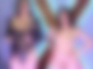 lauraslavebdsm's Live Sex Cam Show