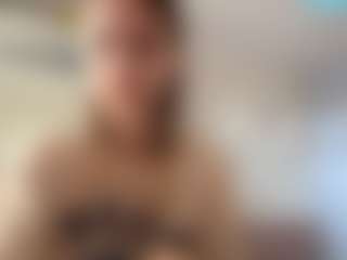 Live cam show with LilianaHargitt - Bedroom Black on nudelive.tv