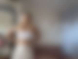 Live cam show with LilianaHargitt - Granny Ebony on Streamer API