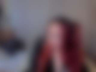 Live cam show with Marine-Vact - Moaning on Gym Cam Girls