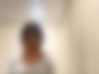 Live cam show with MozelleSuomela - New Teen (18+) on CamClone