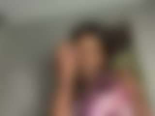 Live cam show with petitesizeQUEEN - Striptease on StripNow