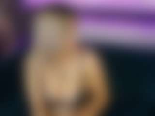 Live cam show with SiellaDolce - Striptease on fuck-show.com