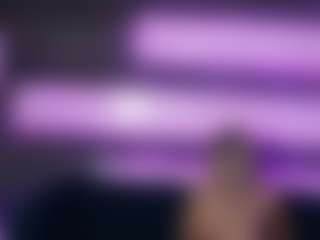 Live cam show with SiellaDolce - New Blowjob on UwU Esports