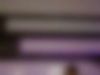 Live cam show with SiellaDolce - Cute on TastyBlacksLive