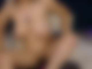 Live cam show with SiellaDolce - New Lovense on Camming Site