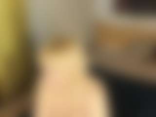 Live cam show with Soffa - Flashing on realtime-chat