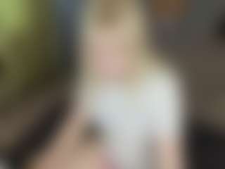 Live cam show with Soffa - New Shaved Pussy on Free Soda